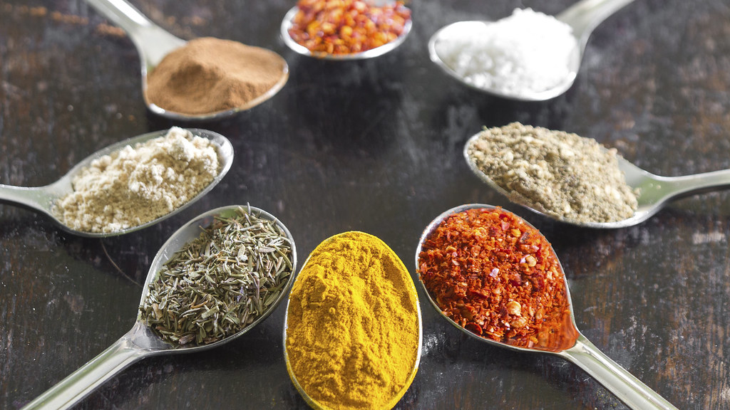 Edelsüßes Paprikapulver: Mildes Aroma und leuchtende Farbe